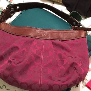PURPLE COACH PURSE LIKE NEW